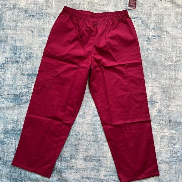 Sivvan Pants - NWT! Sivvan by Adar Unisex Classic Fit Burgundy Scrubs 2XL